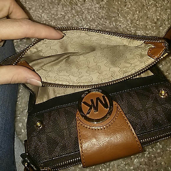 Crossbody Michael Kors bag - Picture 5 of 7